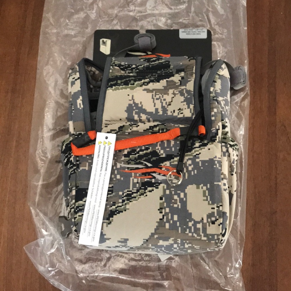 Sitka Binocular Bivy